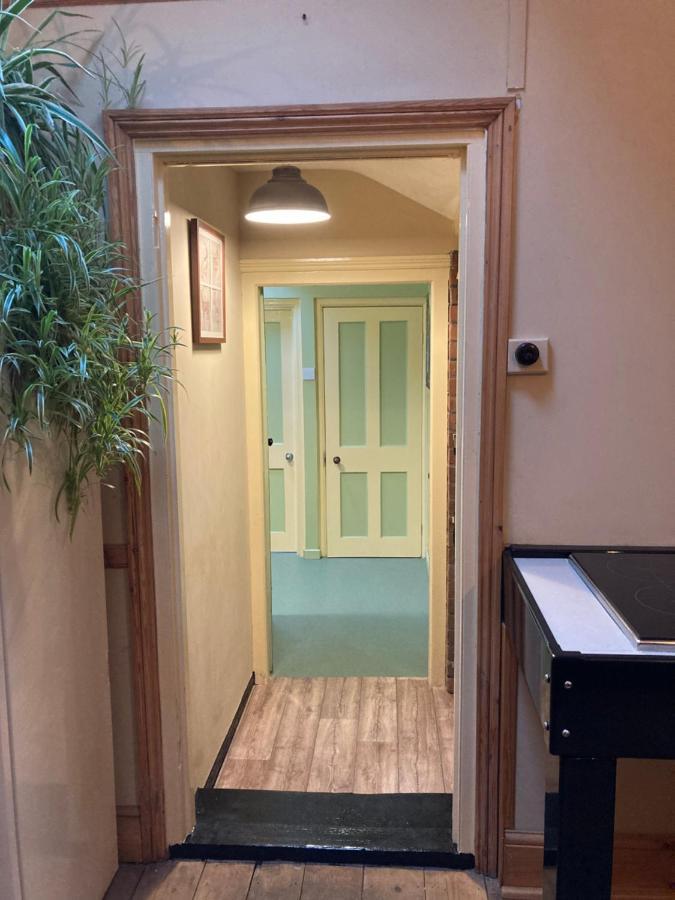 Woodland Retreat, Market Lane, Blundeston, Lowestoft エクステリア 写真