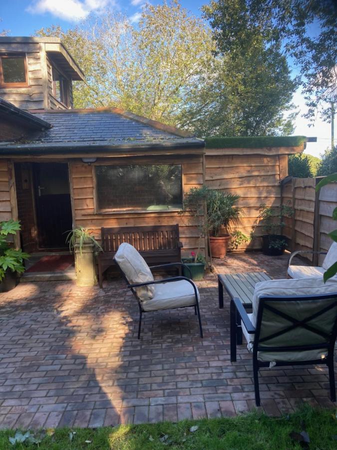 Woodland Retreat, Market Lane, Blundeston, Lowestoft エクステリア 写真
