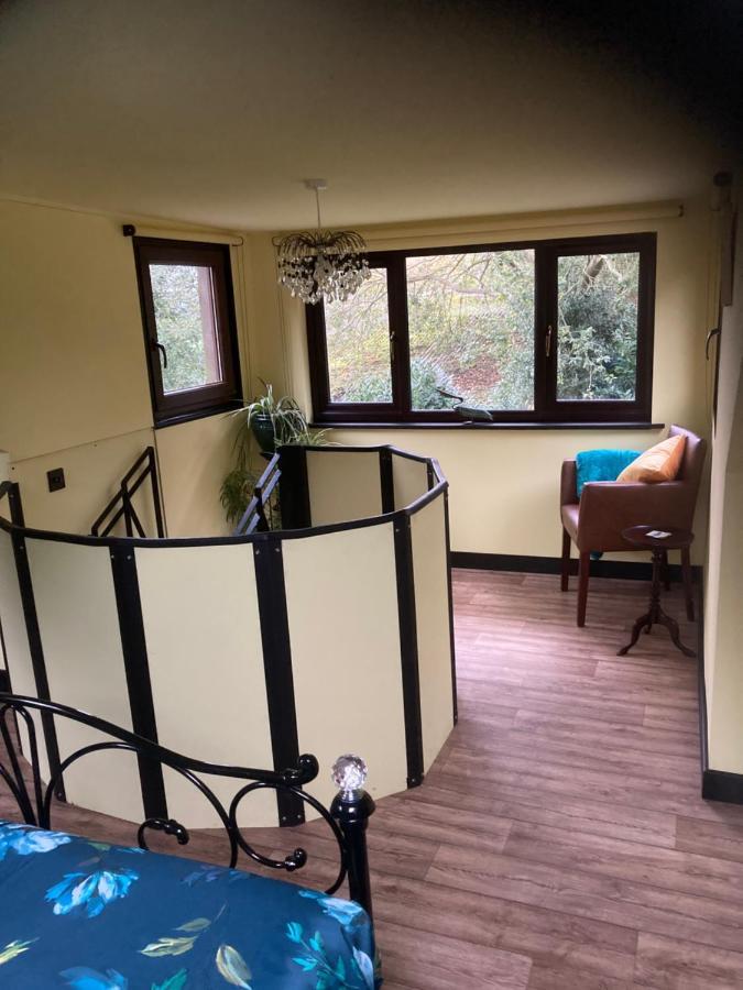 Woodland Retreat, Market Lane, Blundeston, Lowestoft エクステリア 写真